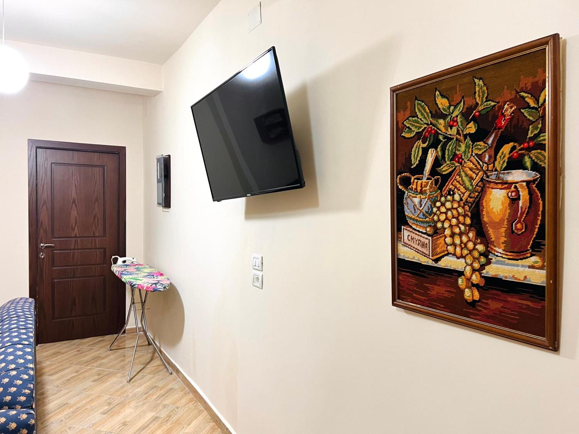 Villa Ensalv Berat - Apartment - Room - Penthouse Ngoại thất bức ảnh